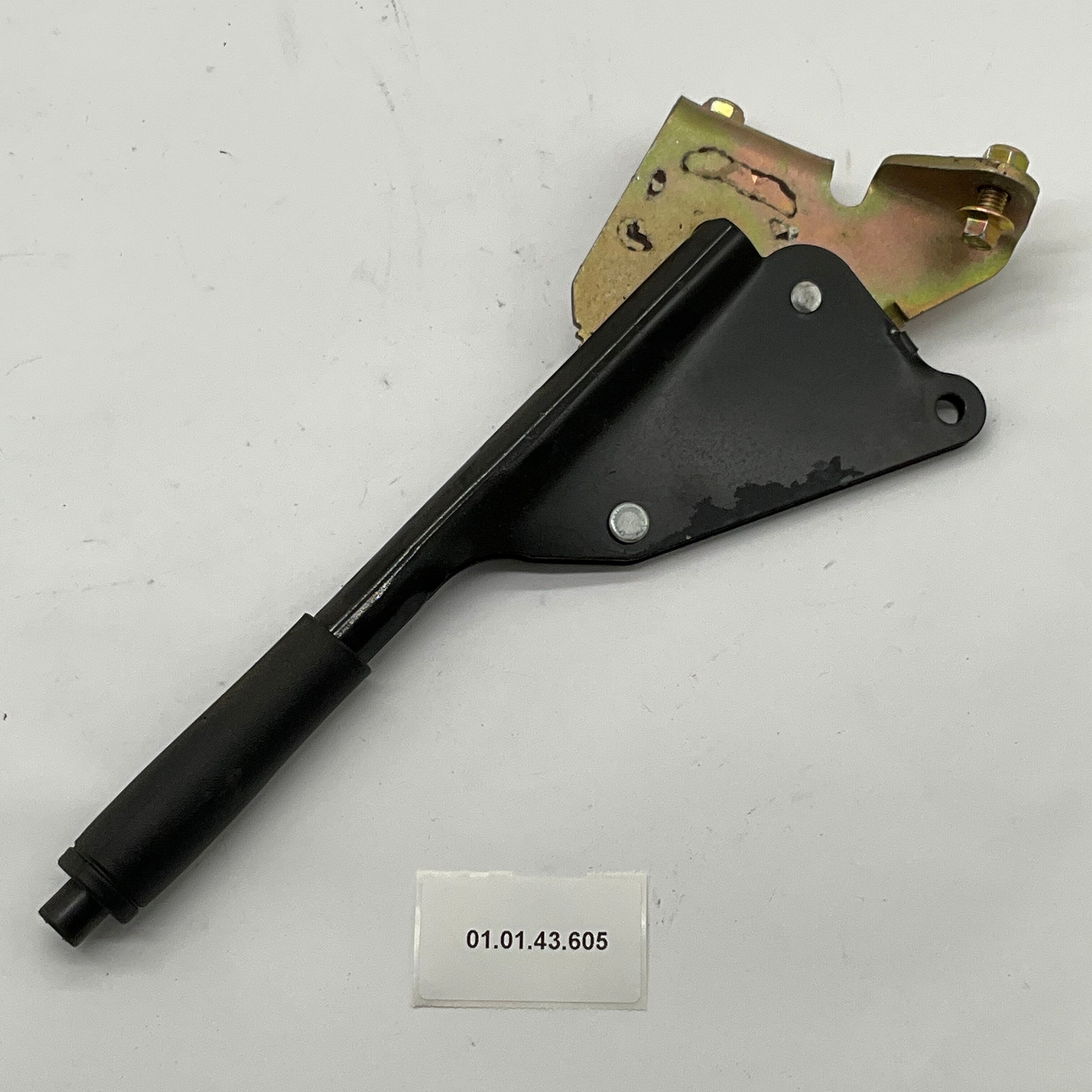 01.01.43.605 Hand Brake