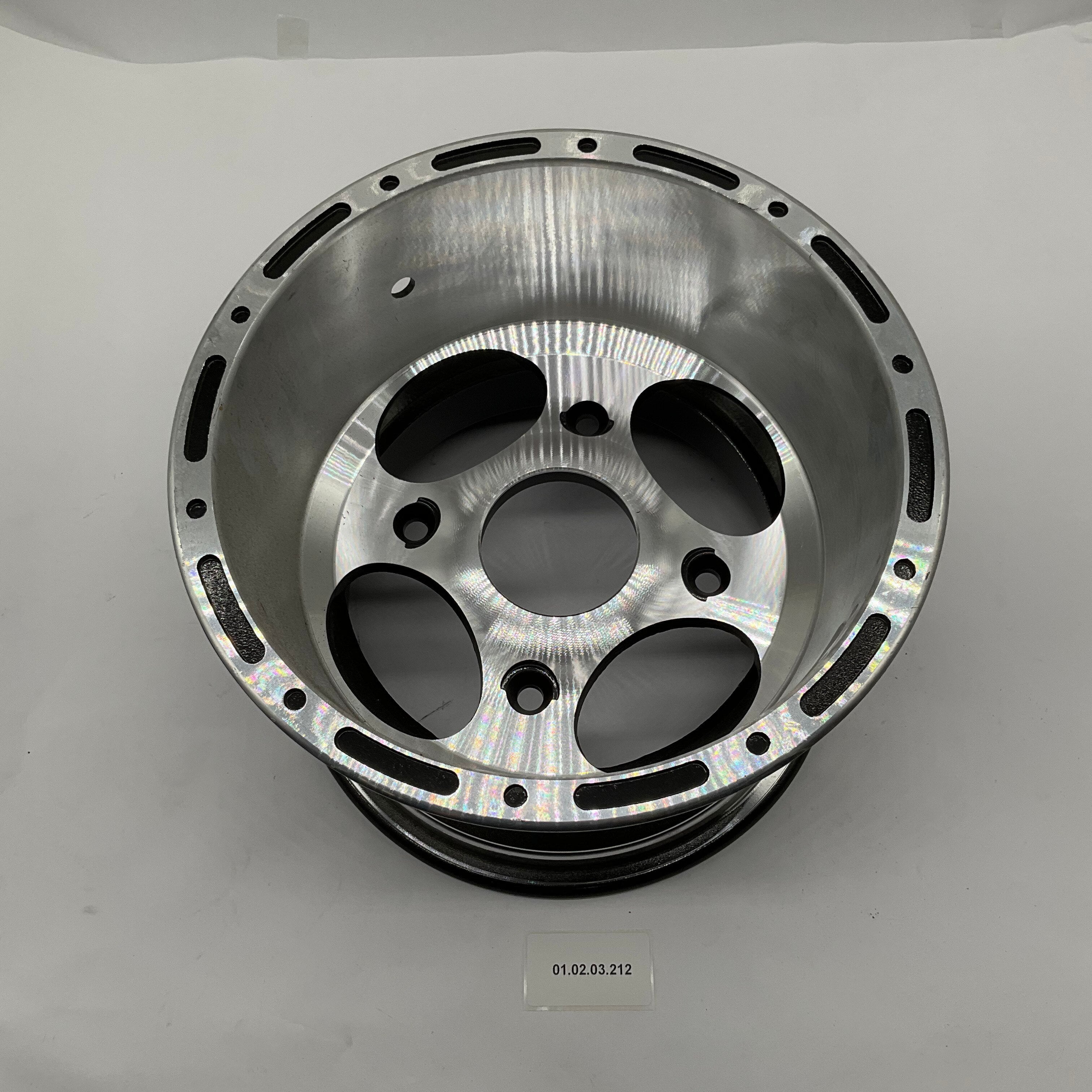 01.02.03.212 Rear Tire