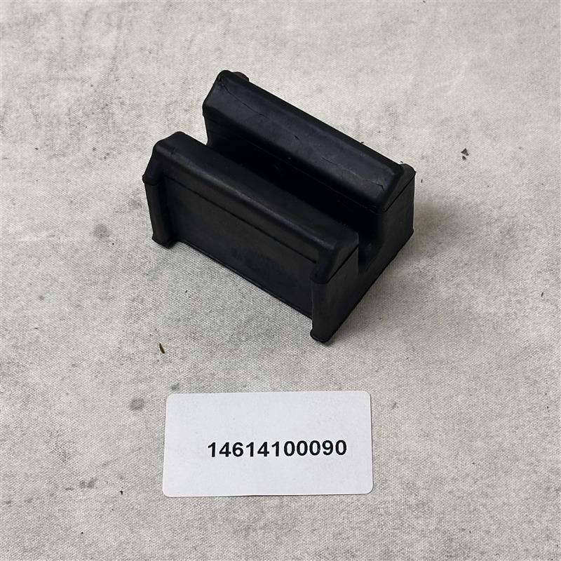 14614100090 Rubber Seat, Roof Fixing Clip