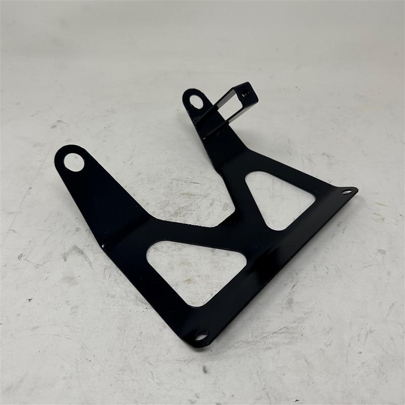 27793 Up Bracket Radiator