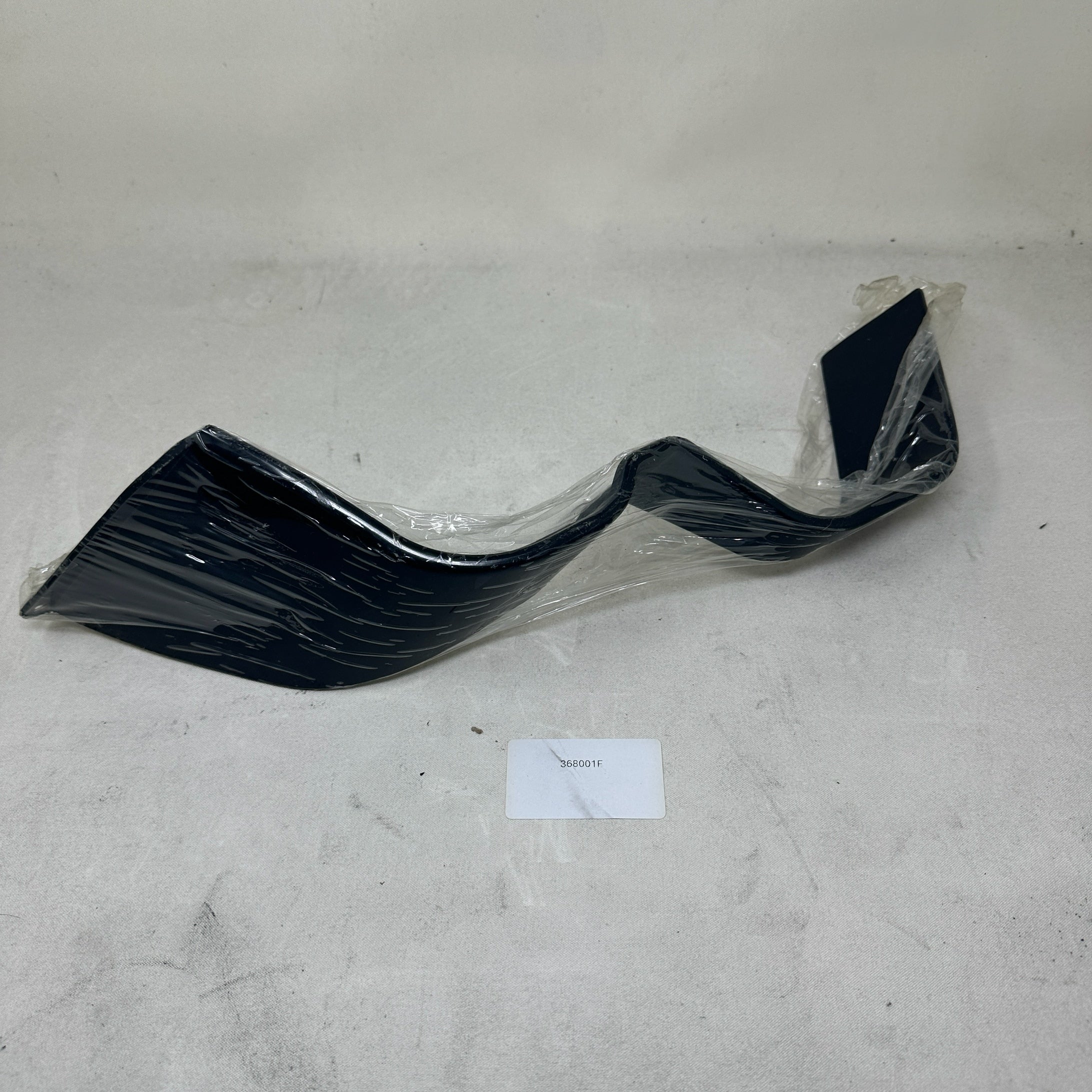 368001F Right Headlight Frame Black