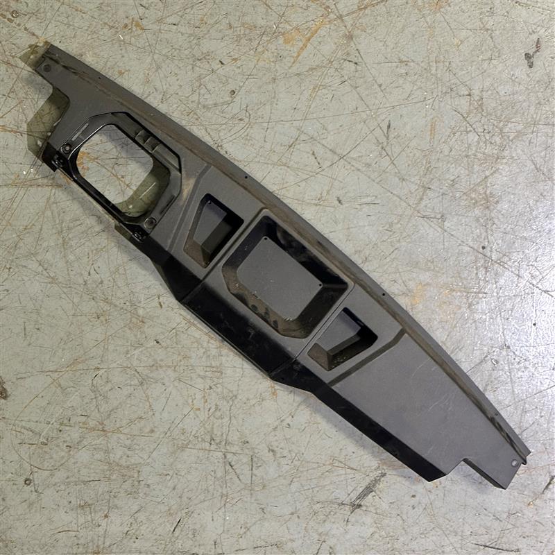 47625 Upper Instrument Panel