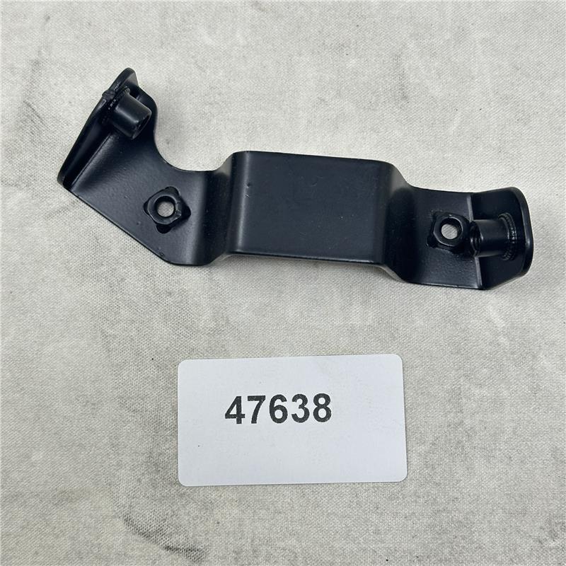 47638 LH Side Panel Mounting Bracket