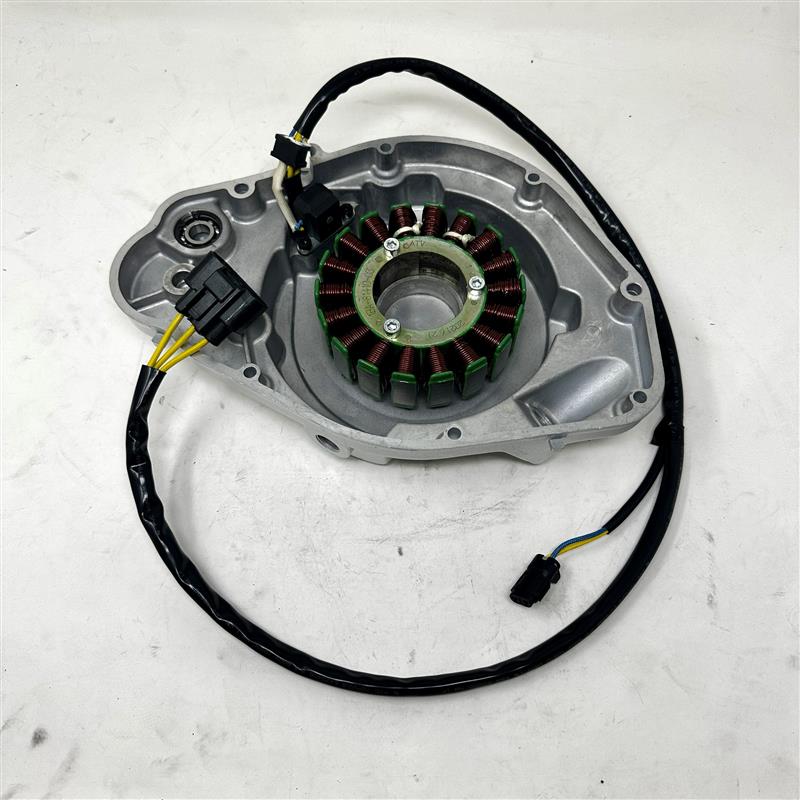 71915C Cover,Right Crankcase(New Model)