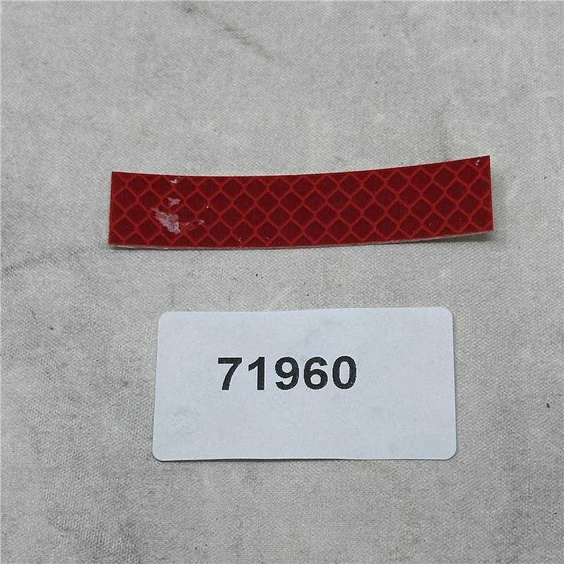 71960 REAR REFLECTOR  RED