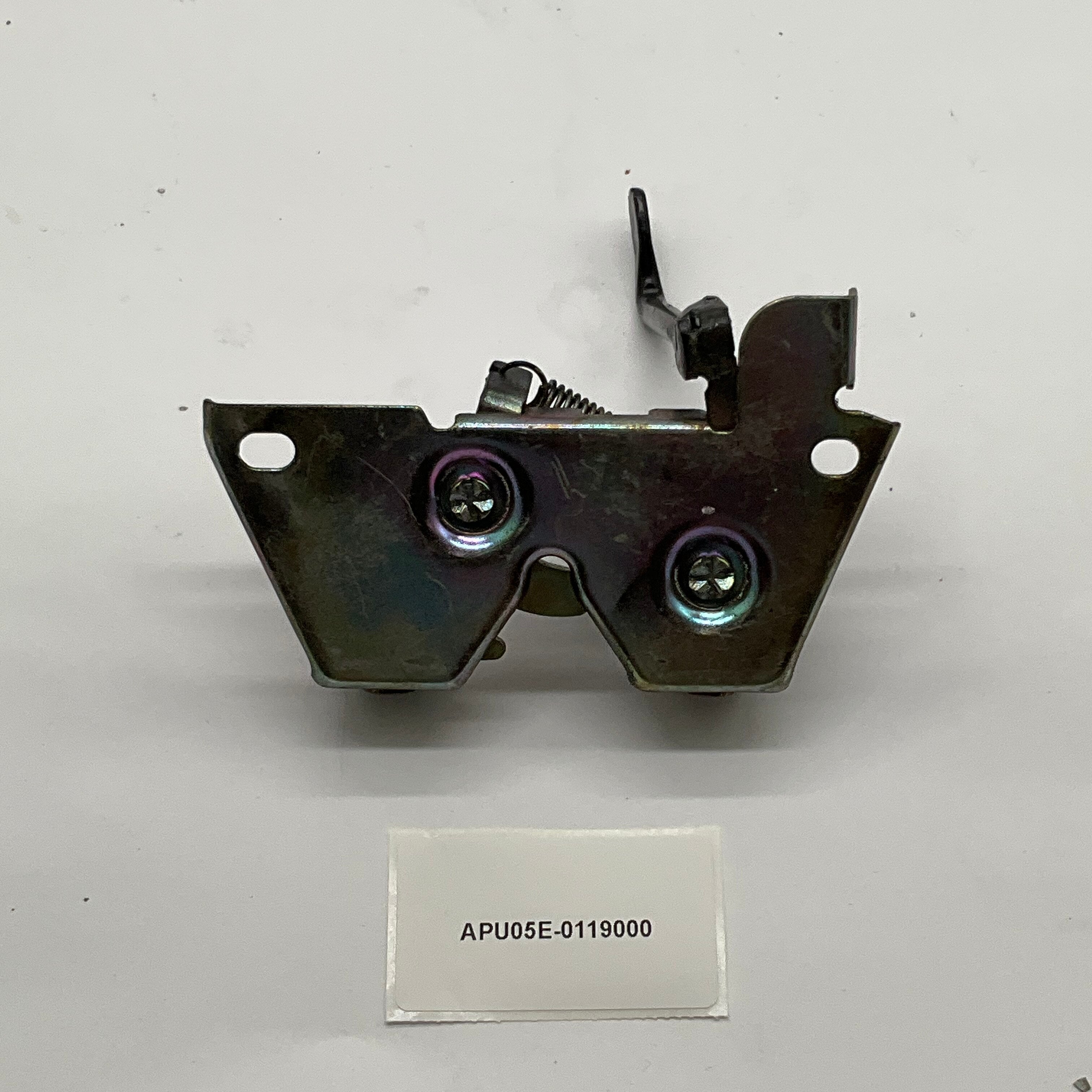 APU05E-0119000 Support  Cover Lock