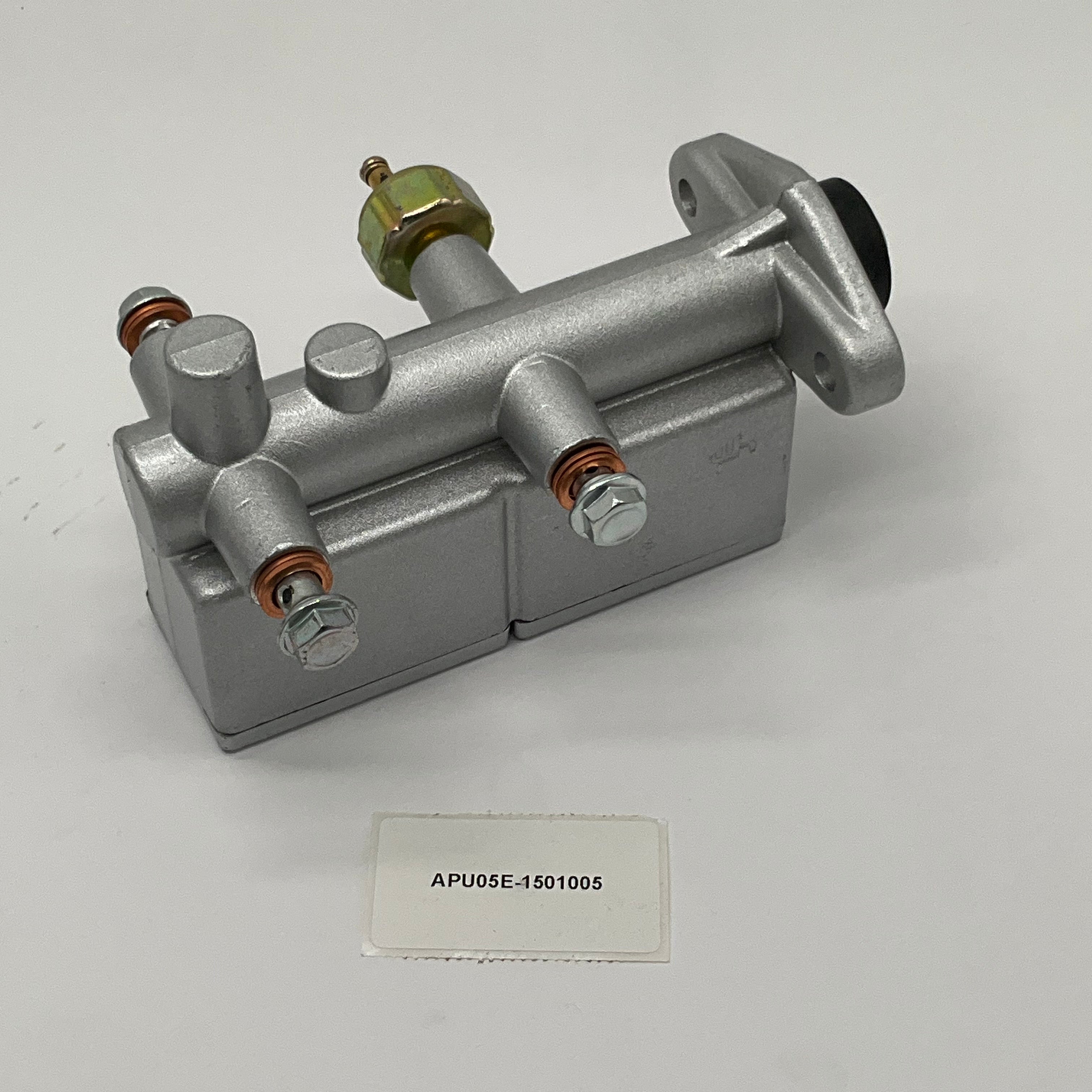 APU05E-1501005 Master Cylinder Assy