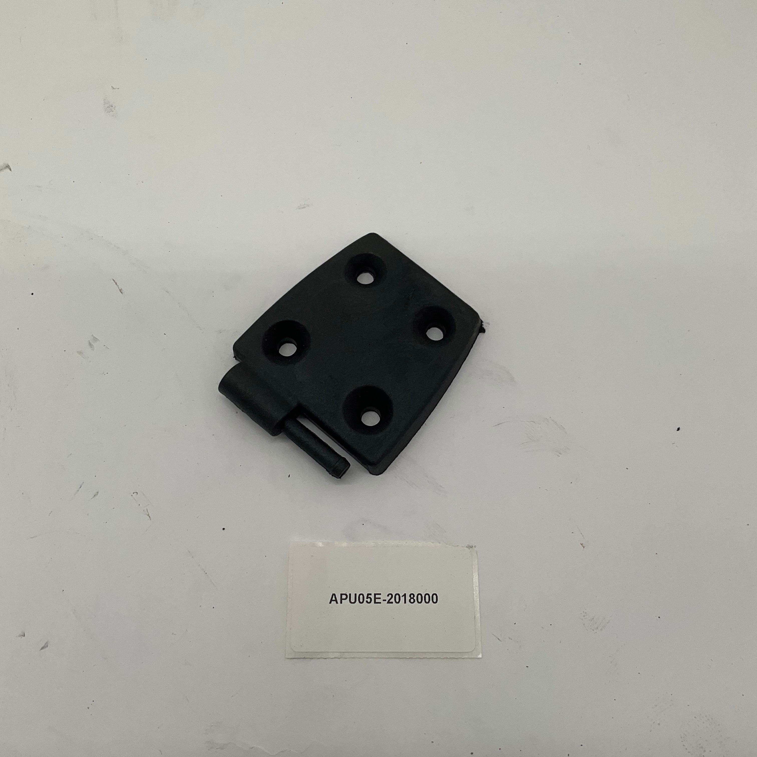 APU05E-2018000 Hinge