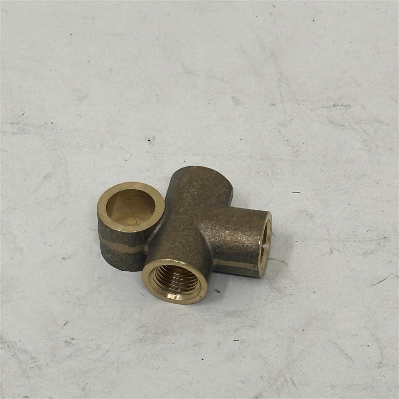 AW2805014-002 Tri-connector