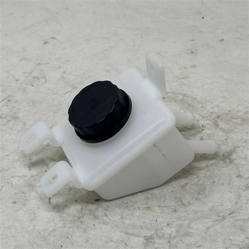 AW2805040-002 Oil tank