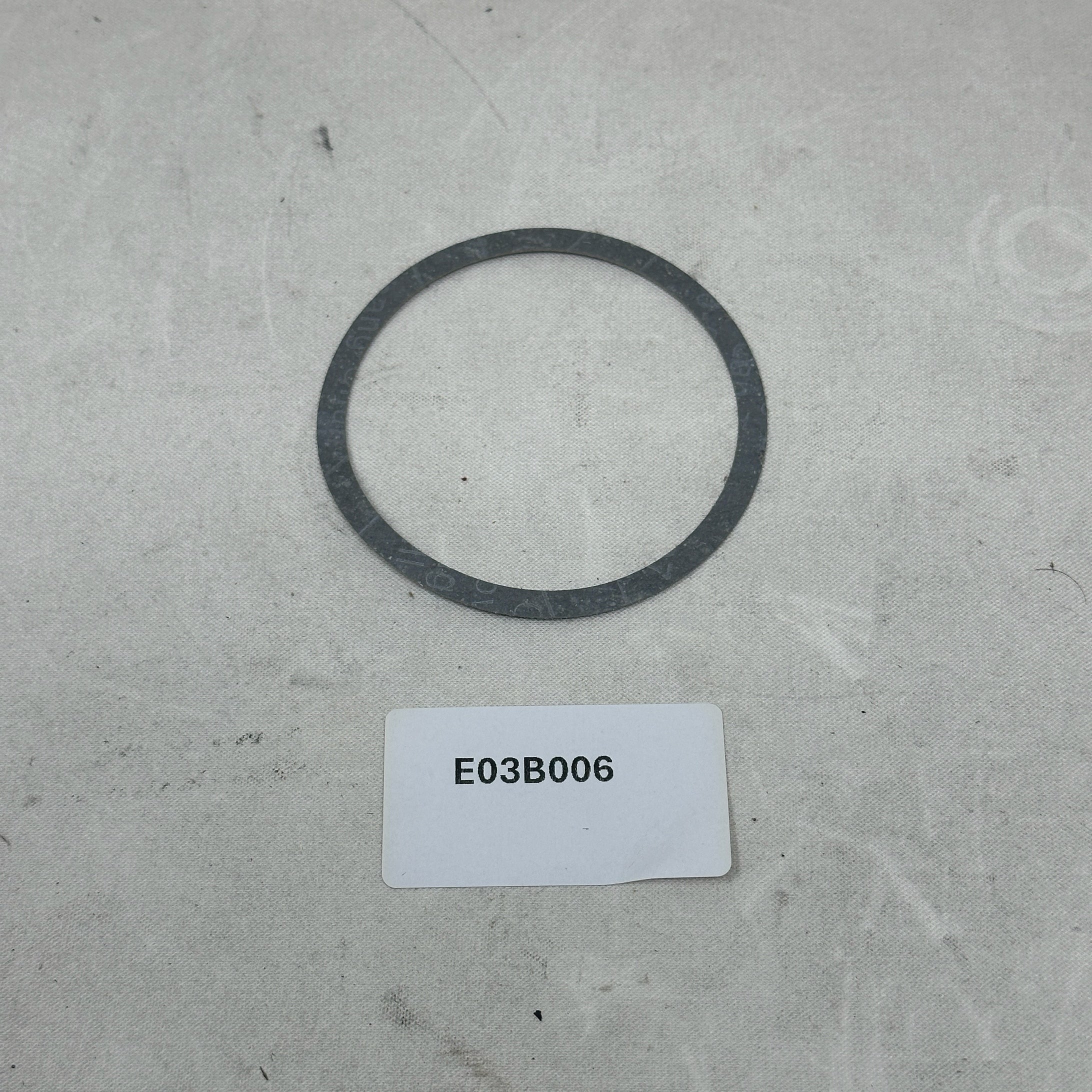 E03B006 Left Cover Gasket (Cylinder Head)