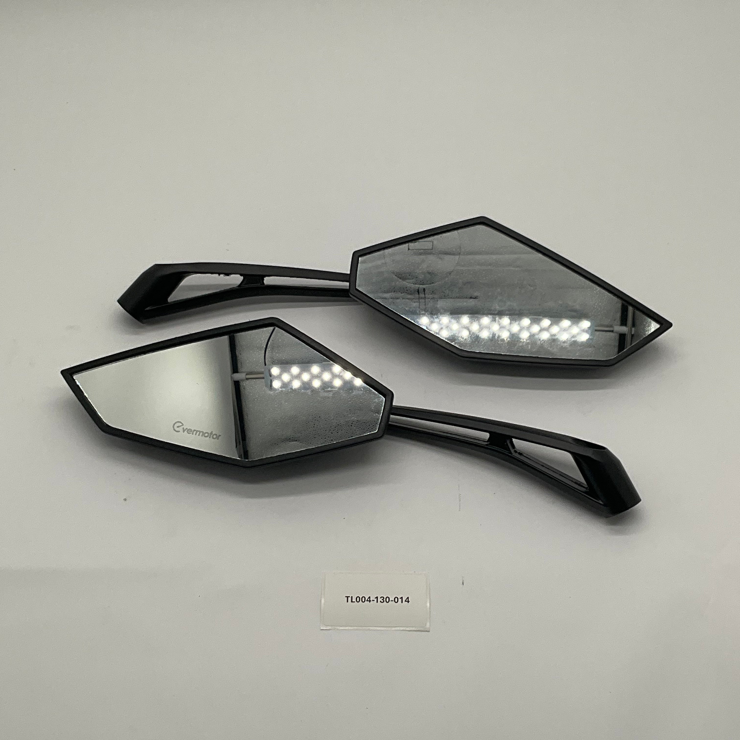 TL004-130-014 Rearview mirror
